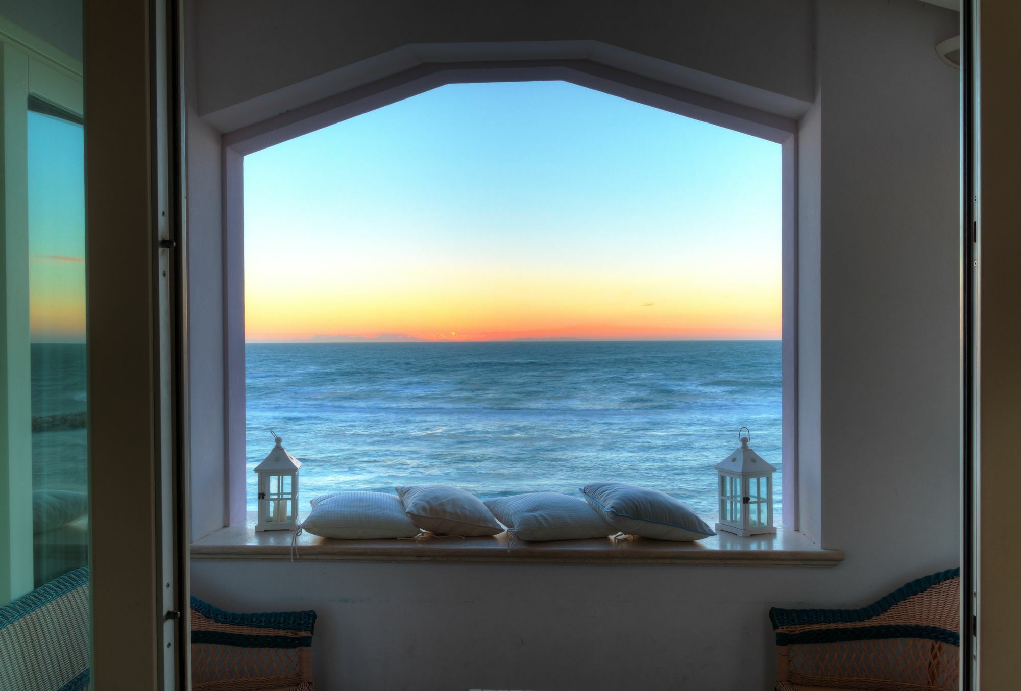 Villa Lilla Sulla Spiaggia Di San Vincenzo Luxury Exterior photo